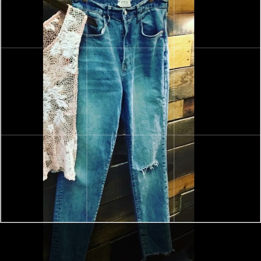 Free People hug waisted jeans